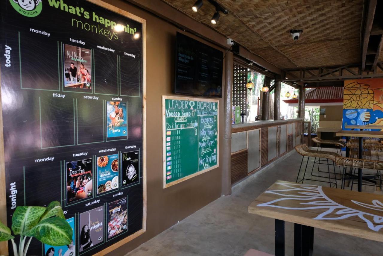 Mad Monkey Siquijor 호스텔 외부 사진