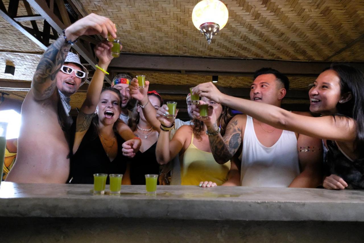 Mad Monkey Siquijor 호스텔 외부 사진